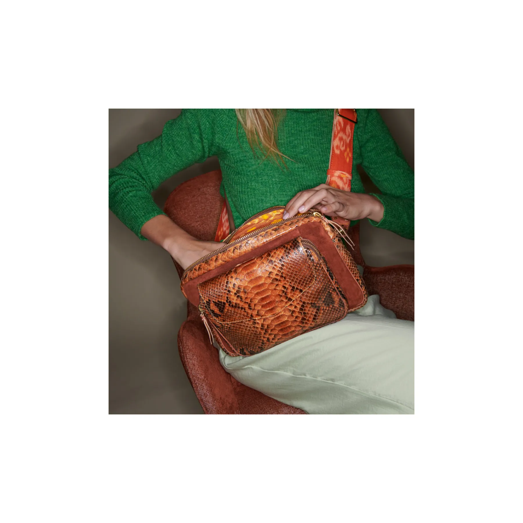 Sale Claris Virot Jumbo Charly Bag Moka Python